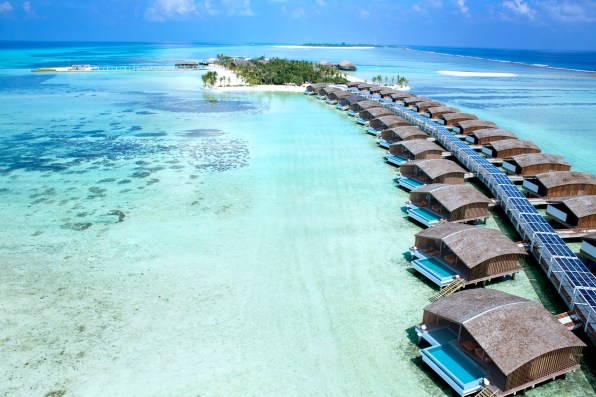 Club-Med-Finolhu-Villas-6-1