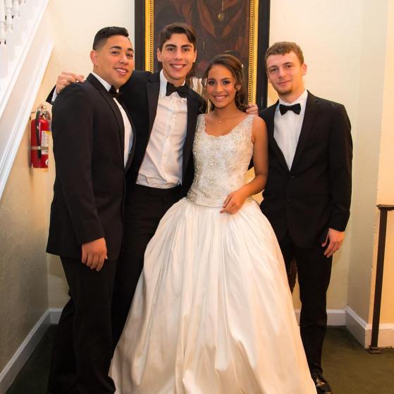 12519218_803761156417543_1388840046_n